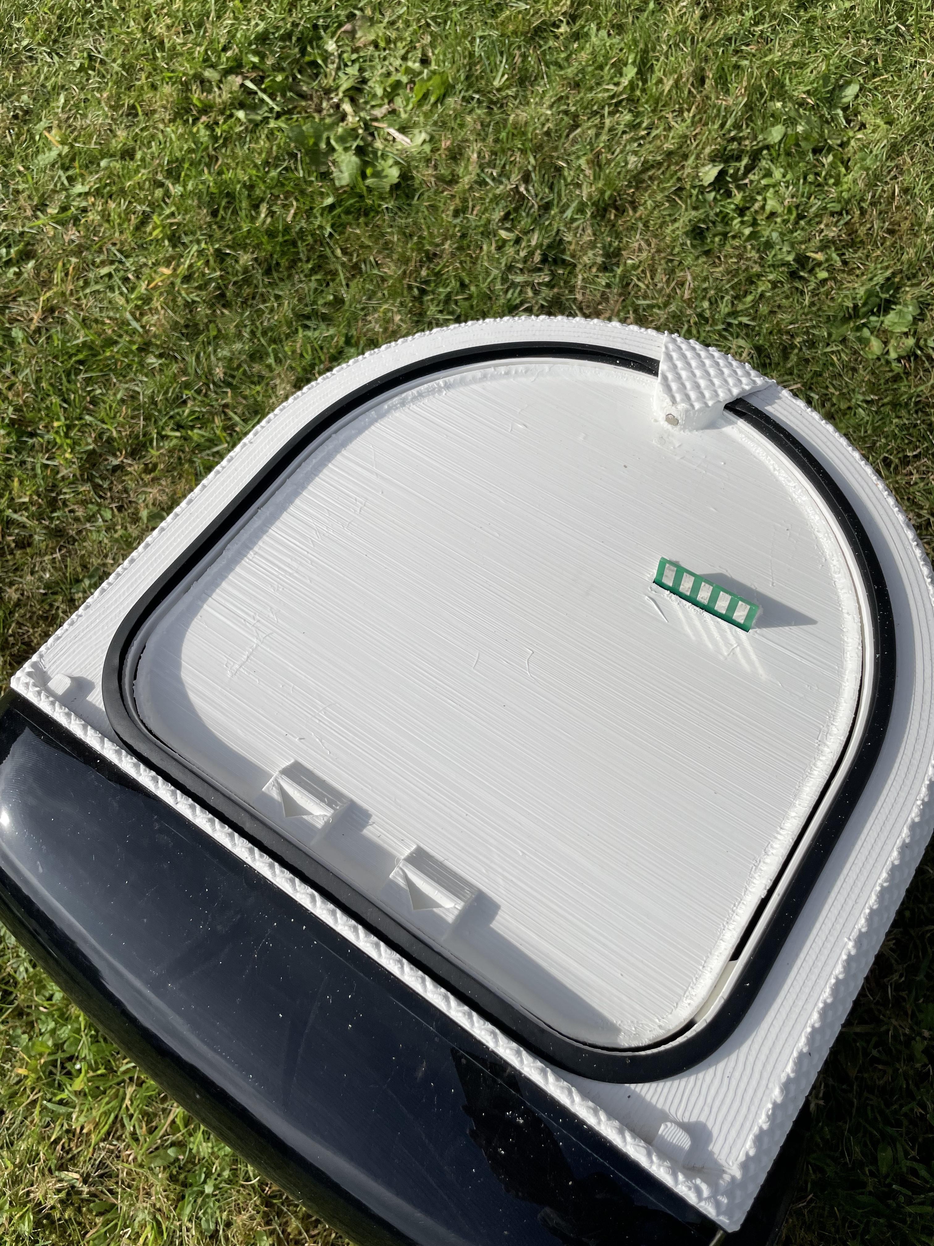 Multi-functional Lid
